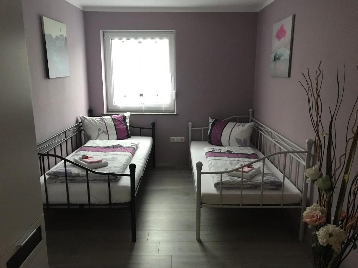 Gemutliche 3-Zimmer Wohnung Saal an der Donau エクステリア 写真